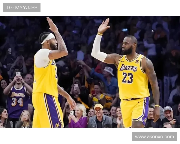 湖人队新赛季展望：詹姆斯、浓眉领衔重返总冠军争夺行列